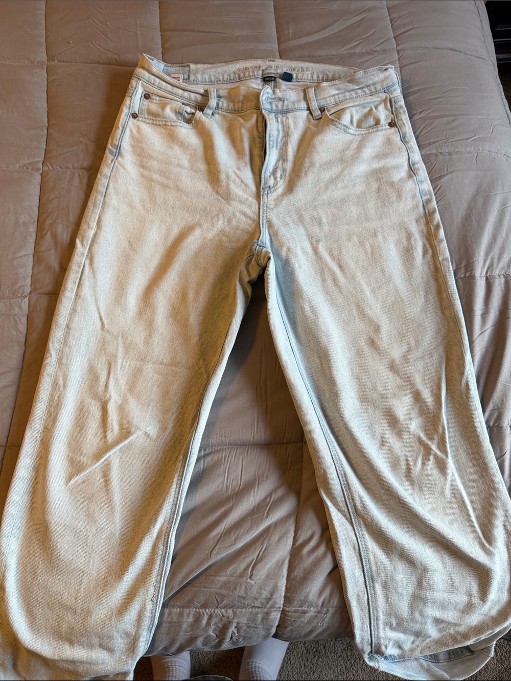 American Eagle Outfitters Light Wash Straight Leg Jeans